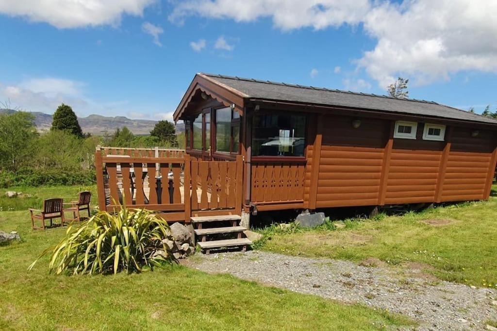 Cosy Cabin In Snowdonia With Views Wi-Fi Dog Friendly & Parking Trawsfynydd Eksteriør billede